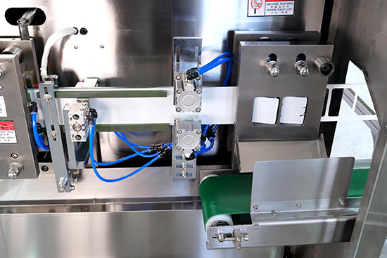 Single-handed Card-opening Filling Machinery